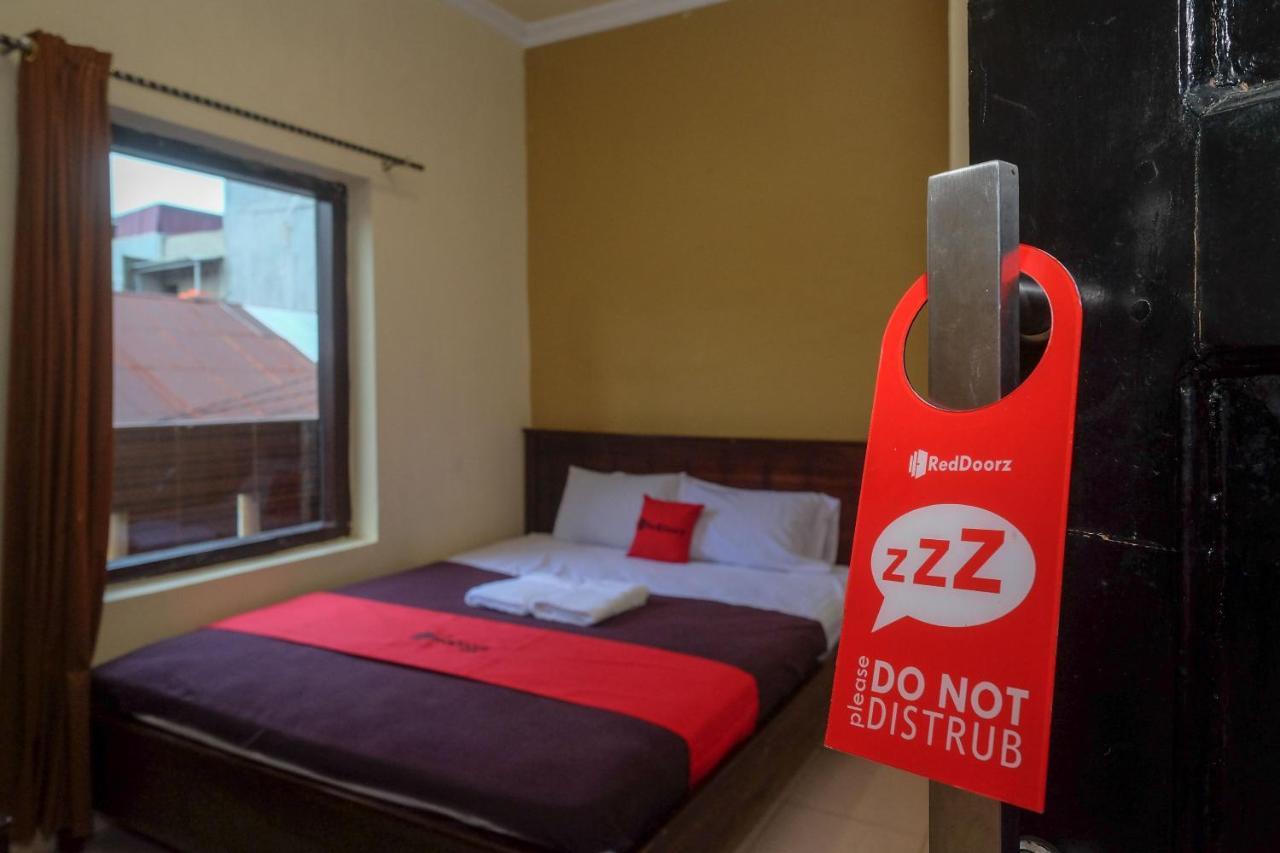 Reddoorz At Hotel Rich Parepare Near Pantai Mattirotasi Exteriér fotografie