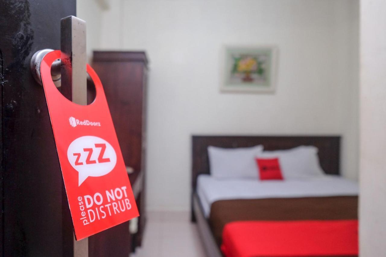 Reddoorz At Hotel Rich Parepare Near Pantai Mattirotasi Exteriér fotografie
